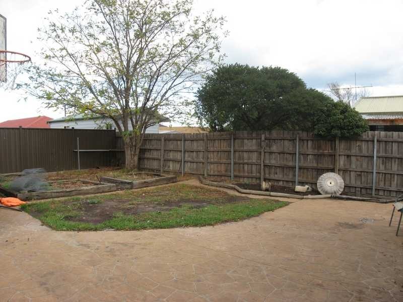 71 Linden Street, Altona Meadows VIC 3028