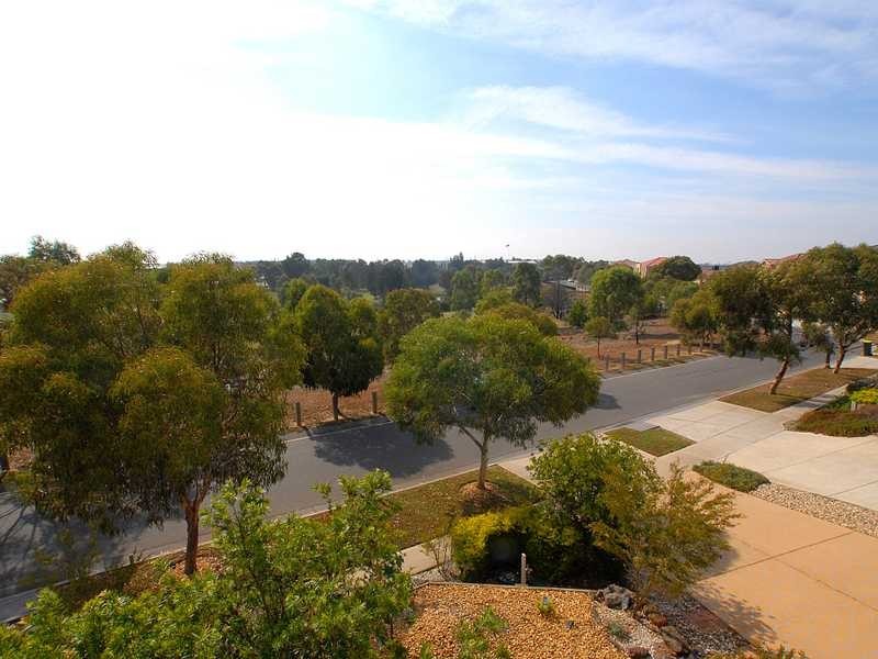 6 The Promenade, Point Cook VIC 3030