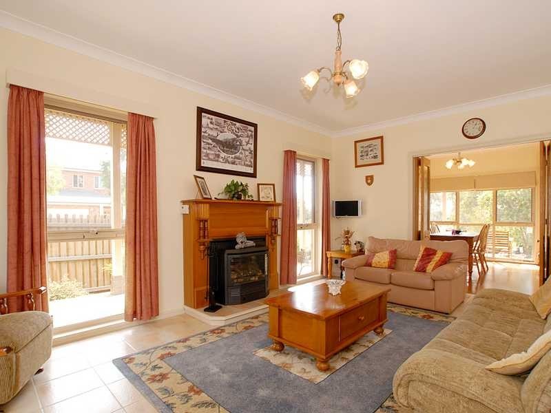 6 The Promenade, Point Cook VIC 3030