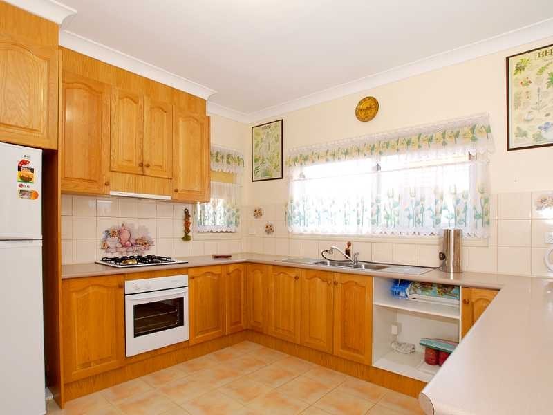 6 The Promenade, Point Cook VIC 3030