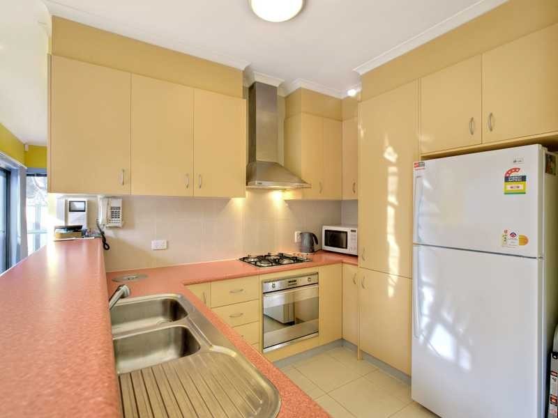 13 Central Avenue, Seaholme VIC 3018