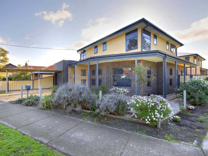 13 Central Avenue, Seaholme VIC 3018