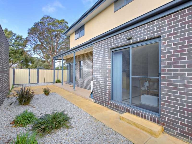 13 Central Avenue, Altona VIC 3018