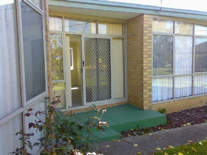 3/30 Chifley Avenue, Altona VIC 3018