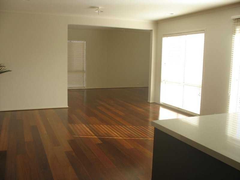 5 Greenfinch Court, Truganina VIC 3029