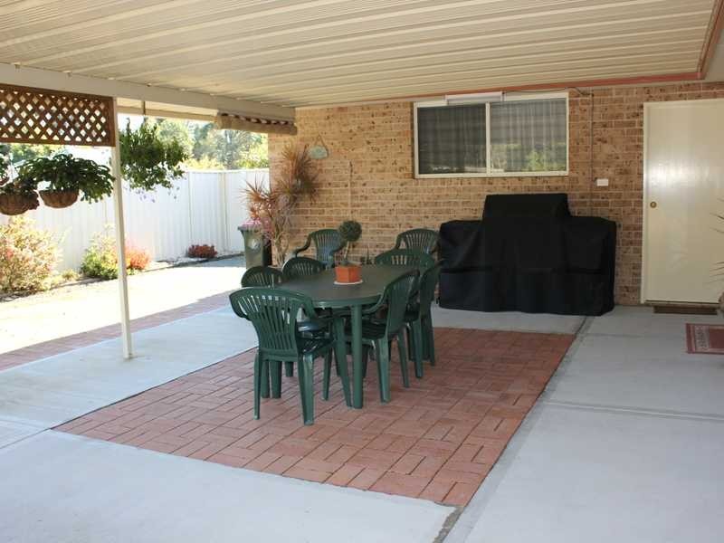 22 Lilli Pilli Close, Laurieton NSW 2443