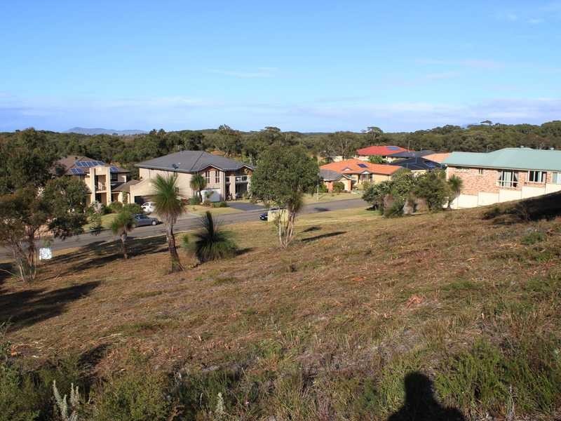 11 Prince of Wales Drive, Dunbogan NSW 2443