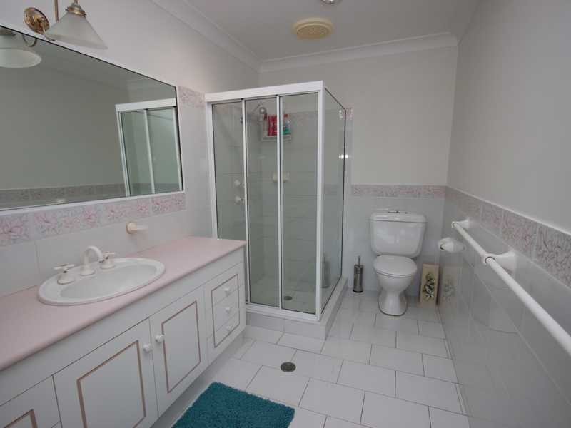 30 Waterview Crescent, Laurieton NSW 2443