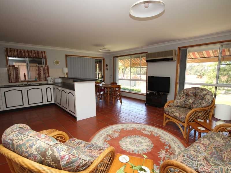 53 Peach Grove, Laurieton NSW 2443