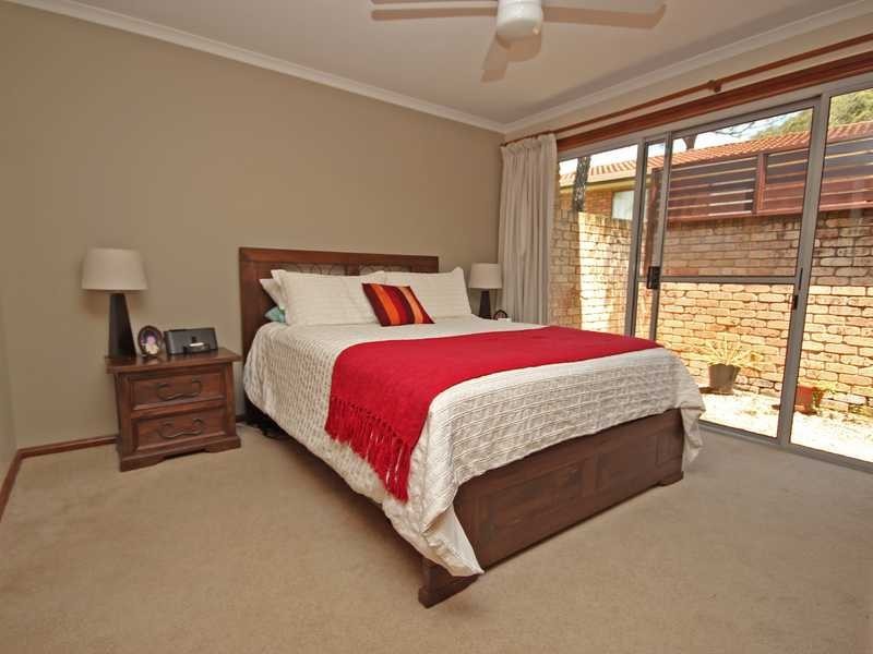 6 Waterview Crescent, Laurieton NSW 2443