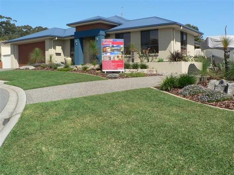 4 St Lucia Place, Bonny Hills NSW 2445