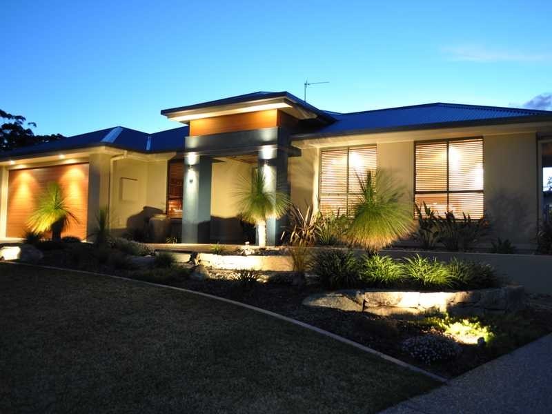 4 St Lucia Place, Bonny Hills NSW 2445