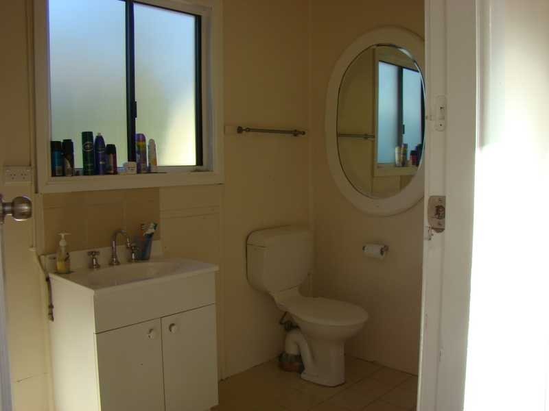 10 Bell Street, Dunbogan NSW 2443