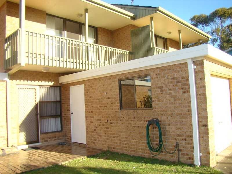 Unit 2/2 Hope Close, Dunbogan NSW 2443