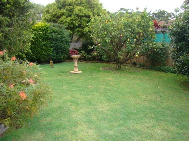 5 Blackbutt Crescent, Laurieton NSW 2443