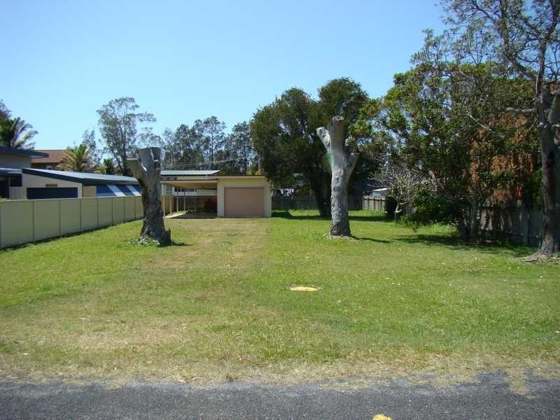 3 Lane Street, Laurieton NSW 2443