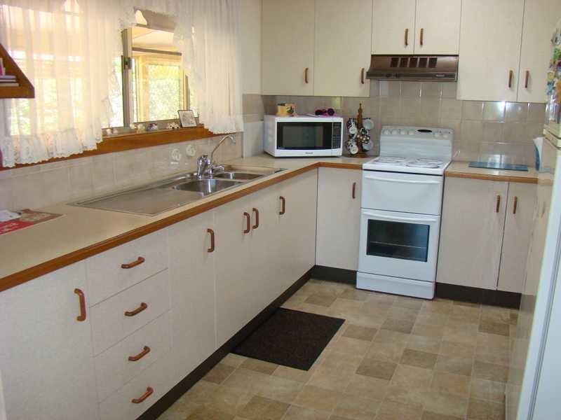 12 Banks Street, Lakewood NSW 2443