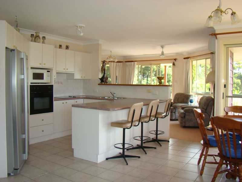 14 Waterview Crescent, Laurieton NSW 2443