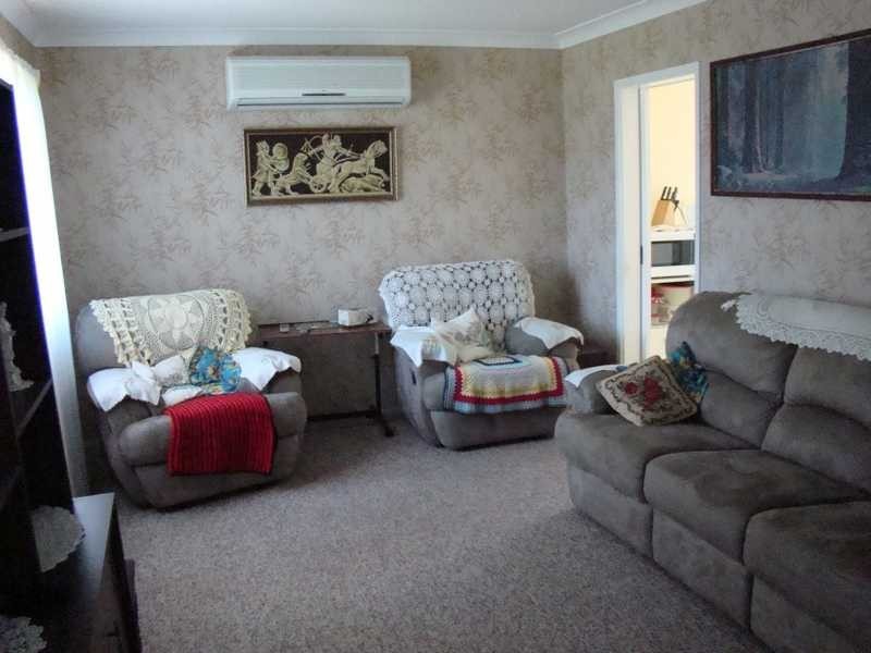 484 Ocean Drive, Laurieton NSW 2443