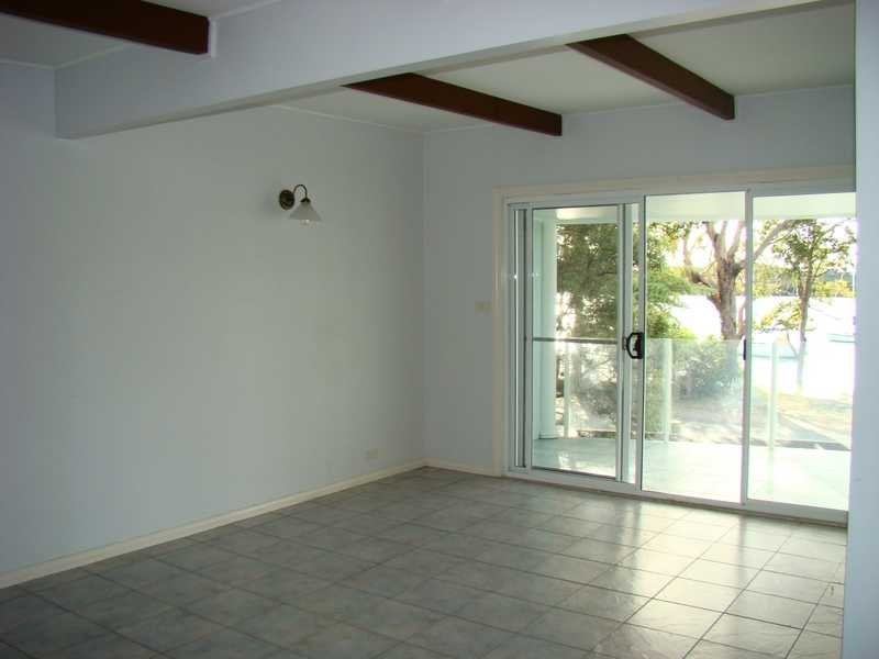 38 The Boulevarde, Dunbogan NSW 2443