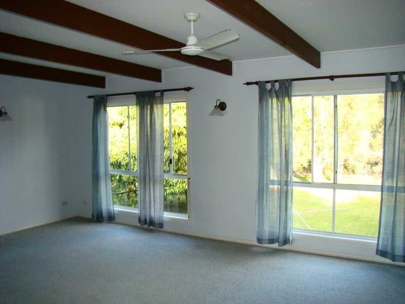 38 The Boulevarde, Dunbogan NSW 2443