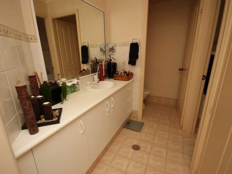 2/24 Bold Street, Laurieton NSW 2443