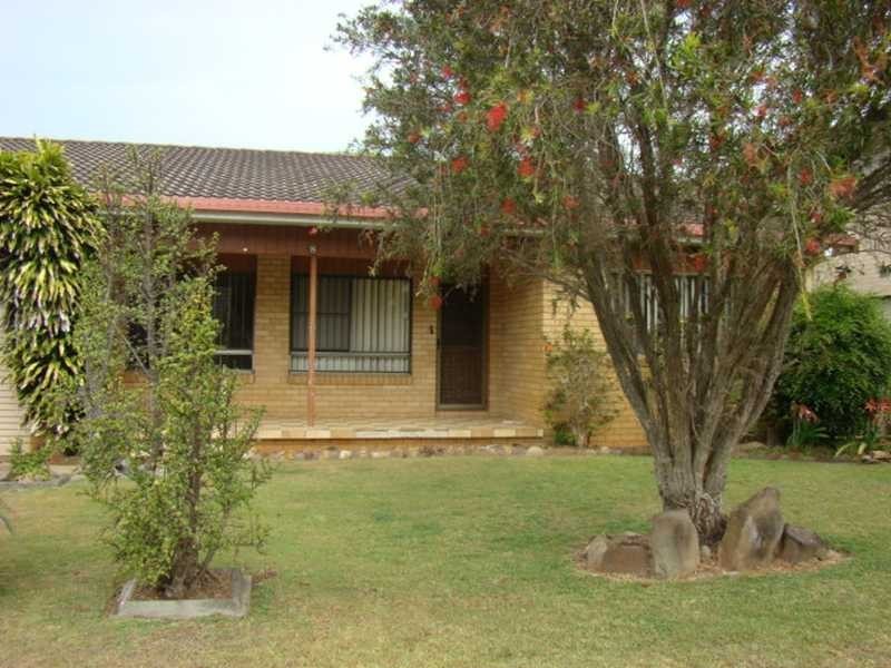 8 Lepemi Place, North Haven NSW 2443