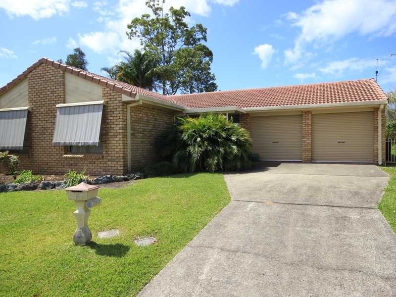 8 Sandpiper close, Laurieton NSW 2443