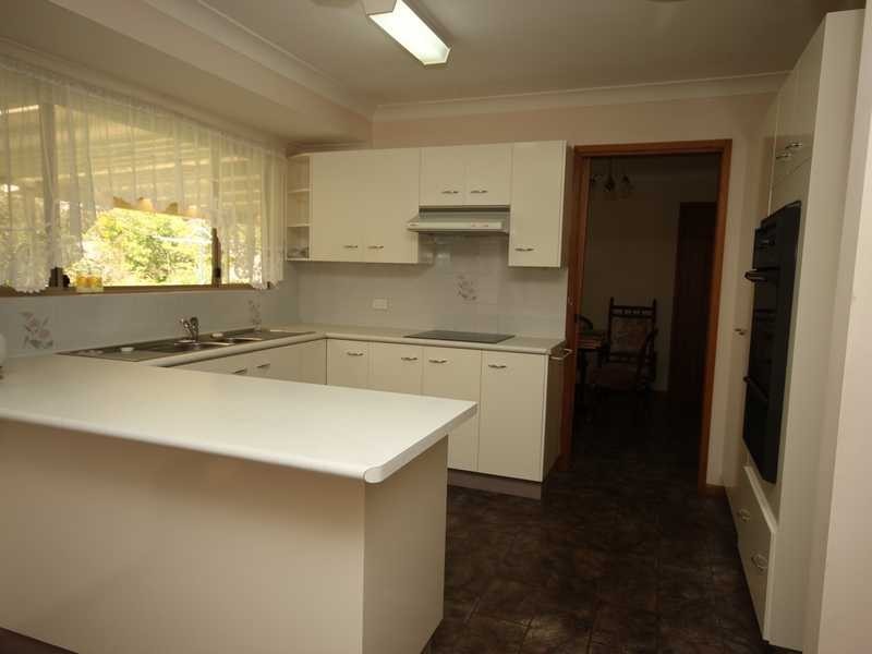 8 Sandpiper close, Laurieton NSW 2443