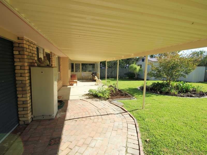 8 Sandpiper close, Laurieton NSW 2443