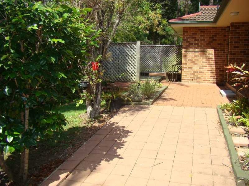 2/372 Ocean Drive, Laurieton NSW 2443