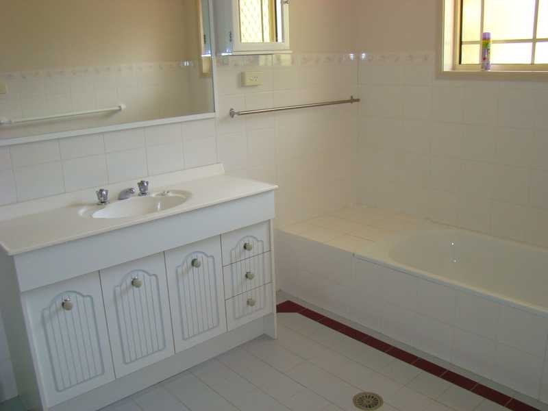 2/372 Ocean Drive, Laurieton NSW 2443