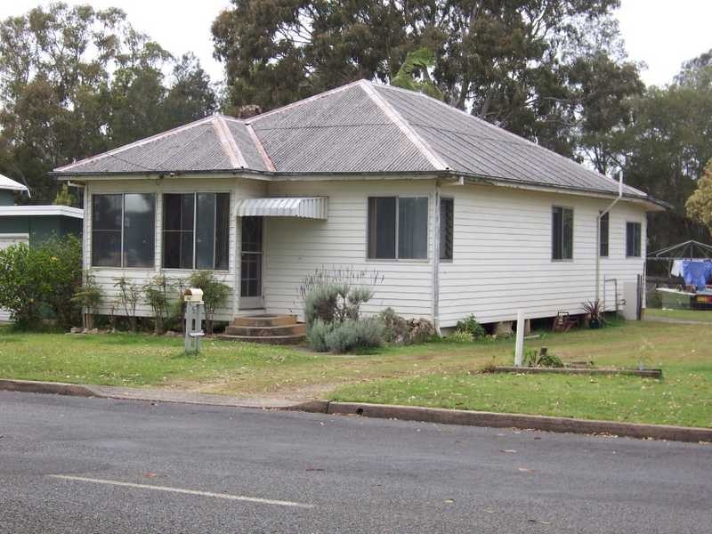 42 The Boulevarde, Dunbogan NSW 2443