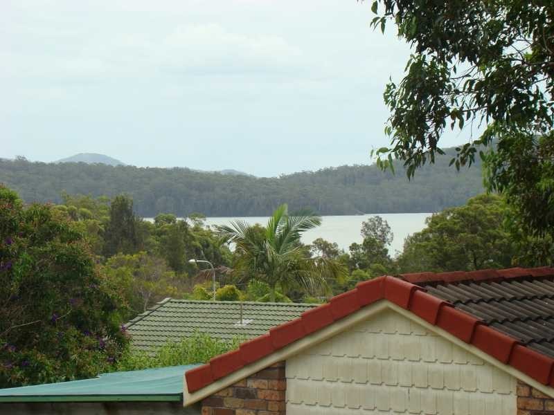 21 Waterview Crescent, Laurieton NSW 2443