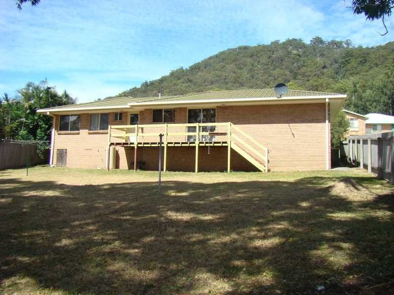21 Waterview Crescent, Laurieton NSW 2443