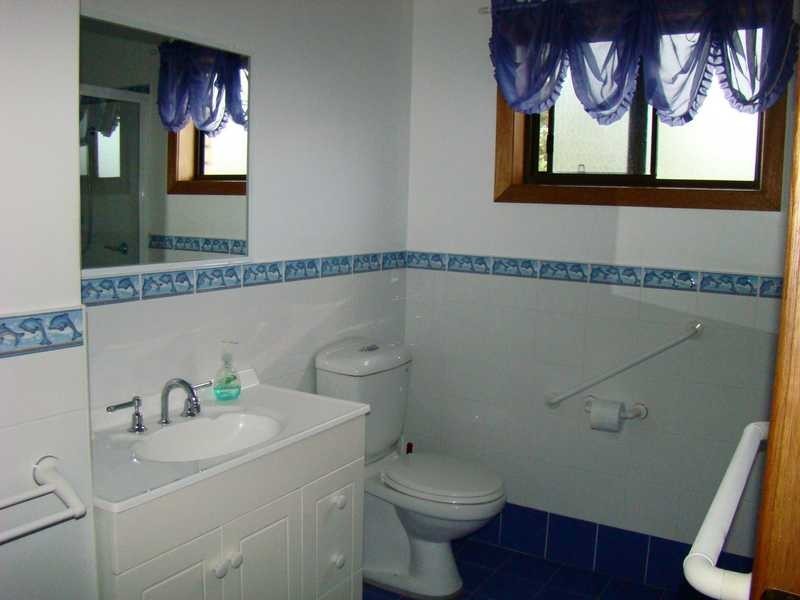 26 Honeysuckle Avenue, Laurieton NSW 2443