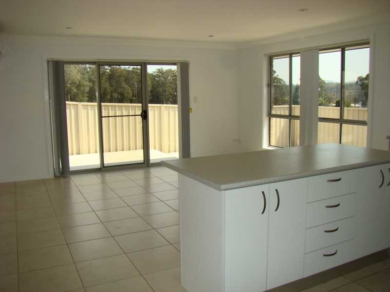 2B Bronzewing Terrace, Lakewood NSW 2443
