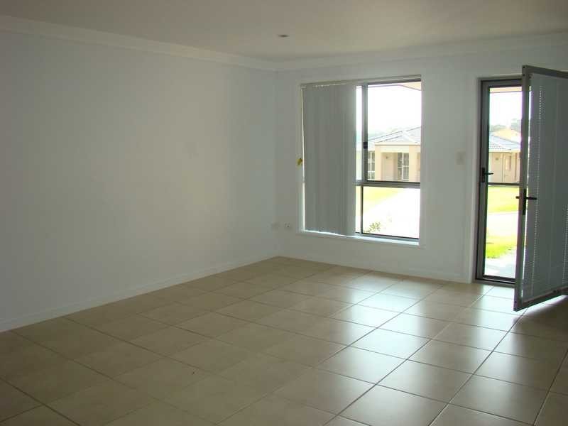 2B Bronzewing Terrace, Lakewood NSW 2443