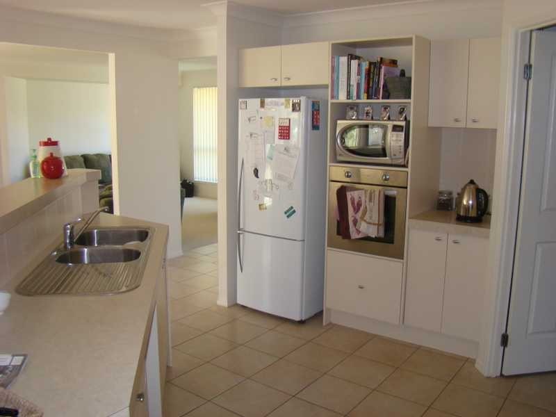 8 Wren Close, Laurieton NSW 2443