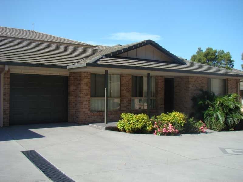 2/33 Lord Street, Laurieton NSW 2443