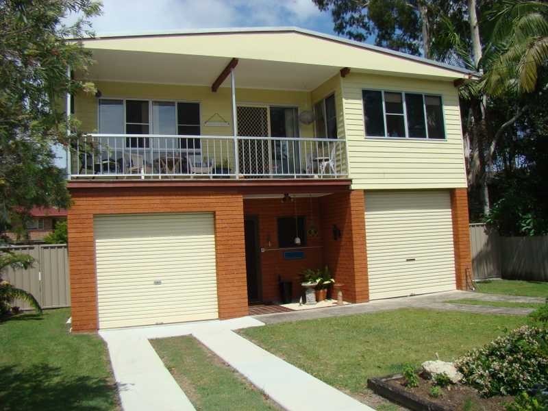 1 River Street, Dunbogan NSW 2443