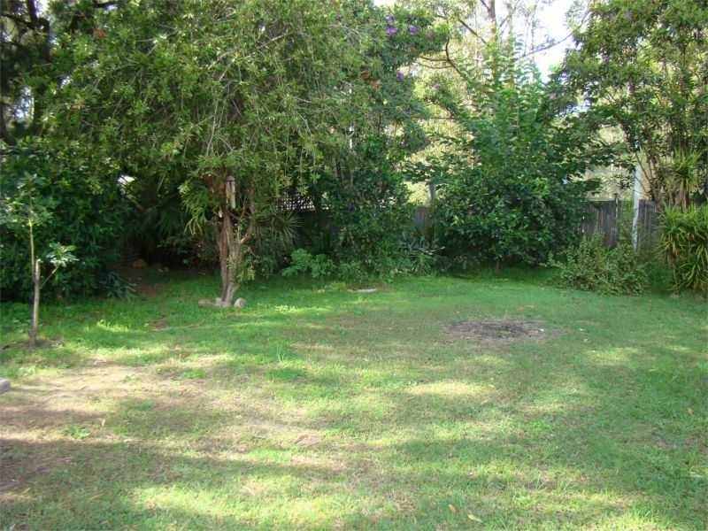 2 Flinders Drive, Laurieton NSW 2443