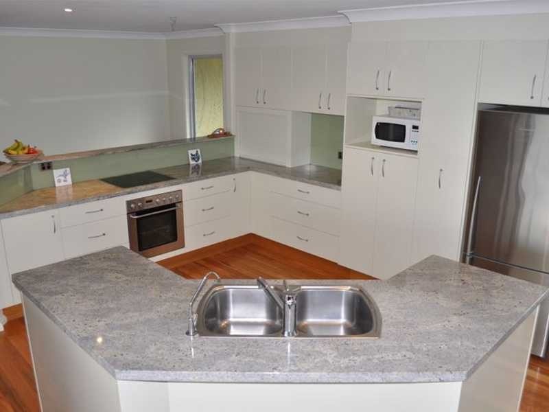 24 Honeysuckle Avenue, Bonny Hills NSW 2445