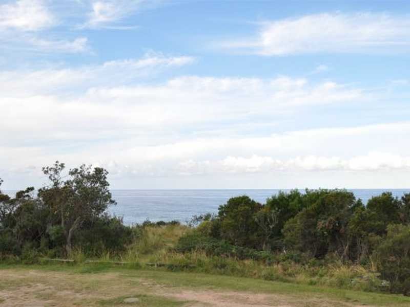 24 Honeysuckle Avenue, Bonny Hills NSW 2445