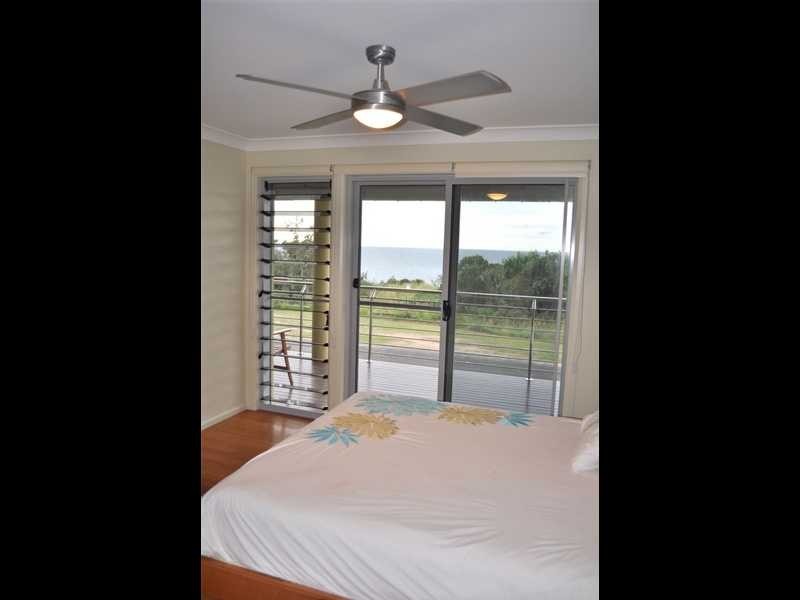 24 Honeysuckle Avenue, Bonny Hills NSW 2445