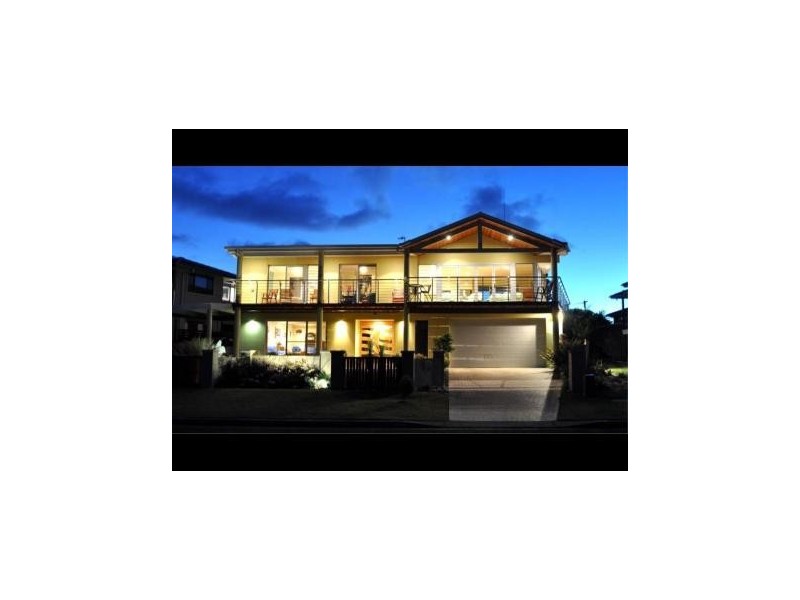 24 Honeysuckle Avenue, Bonny Hills NSW 2445