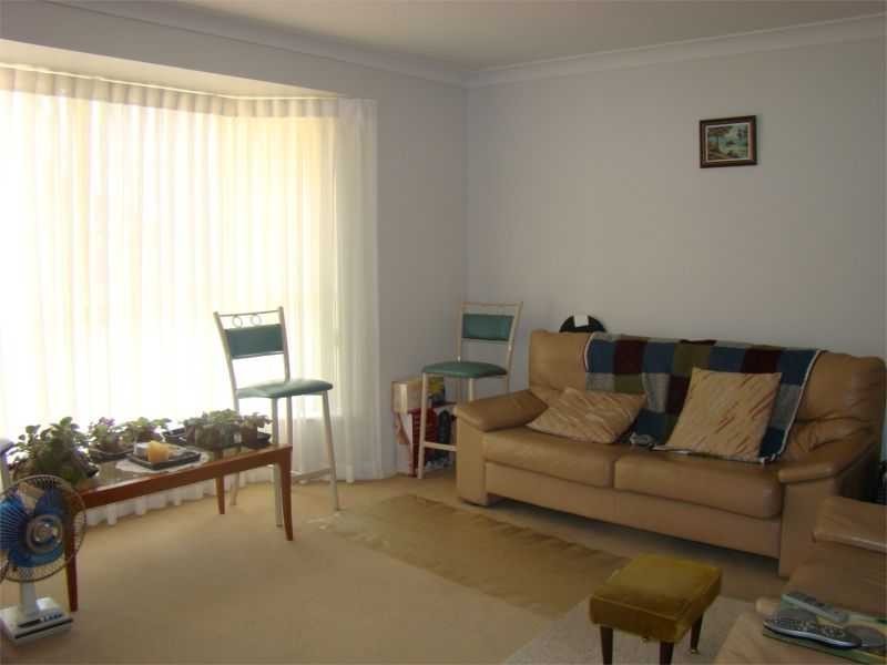 Villa 2/10 McLennan Street, Laurieton NSW 2443