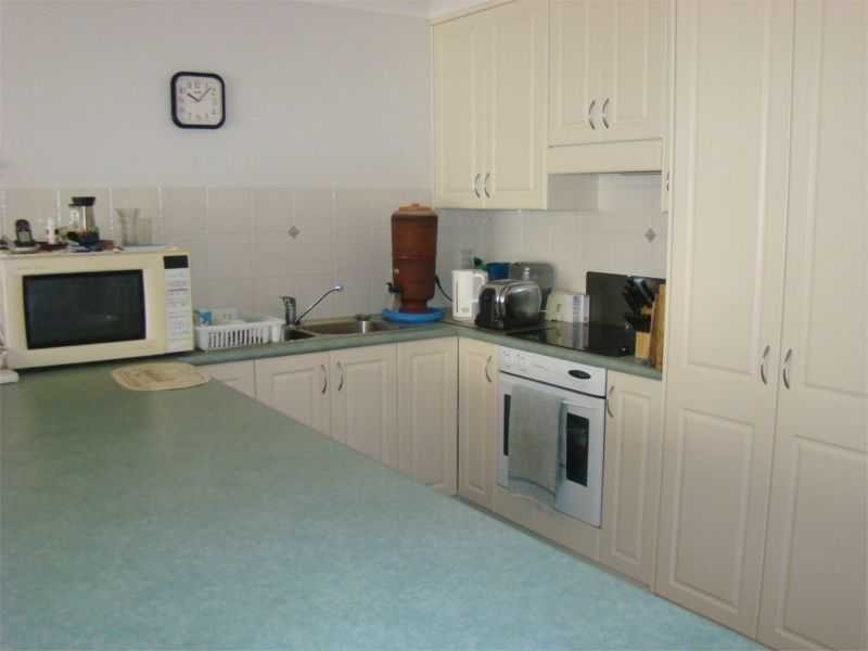 Villa 2/10 McLennan Street, Laurieton NSW 2443