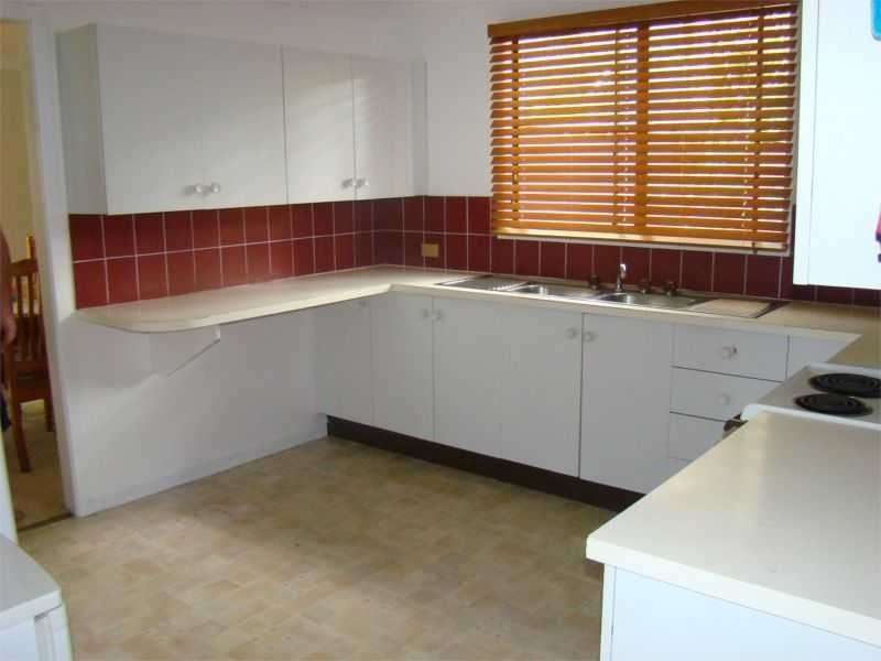384 Ocean Drive, Laurieton NSW 2443