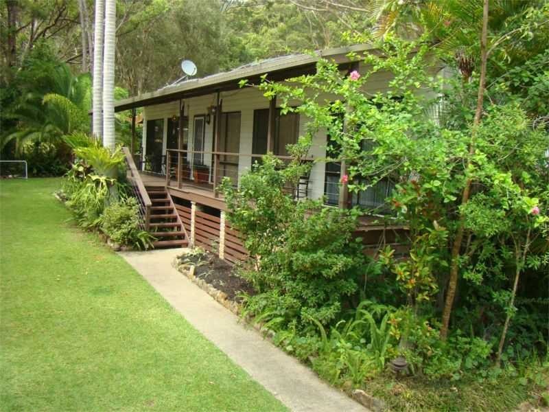 384 Ocean Drive, Laurieton NSW 2443